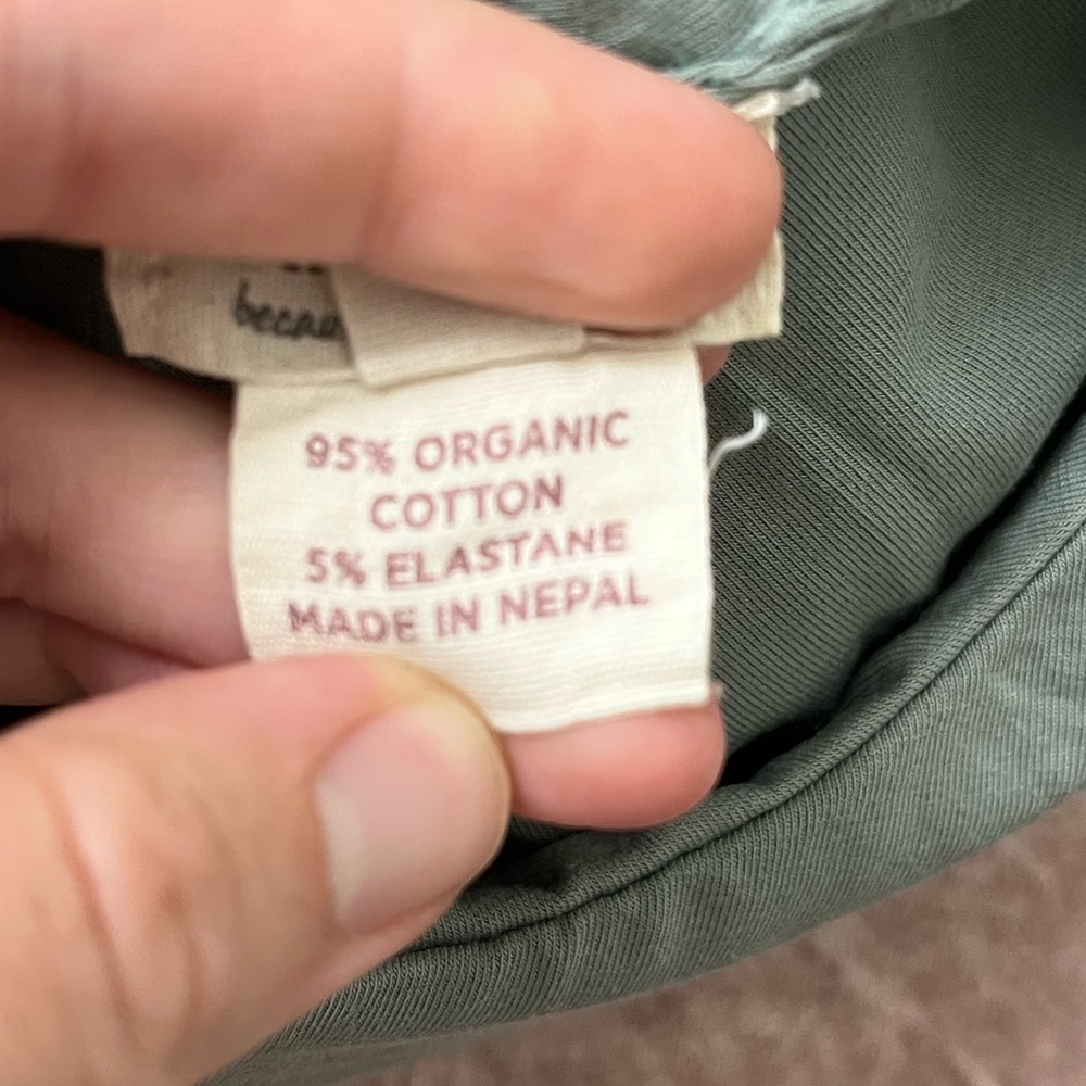 ❌ SOLD. ETSY Organic Cotton Double Layered Cropped Tank | Sage | Size L - Picture 4 of 4